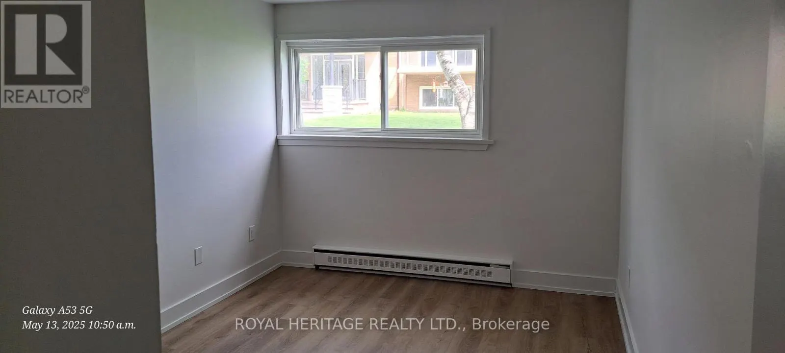 1 - 945 SIMCOE STREET N