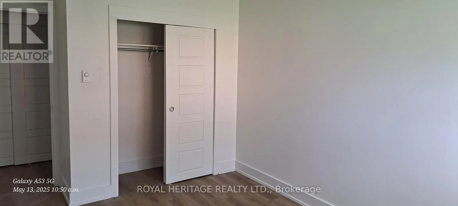 1 - 945 SIMCOE STREET N