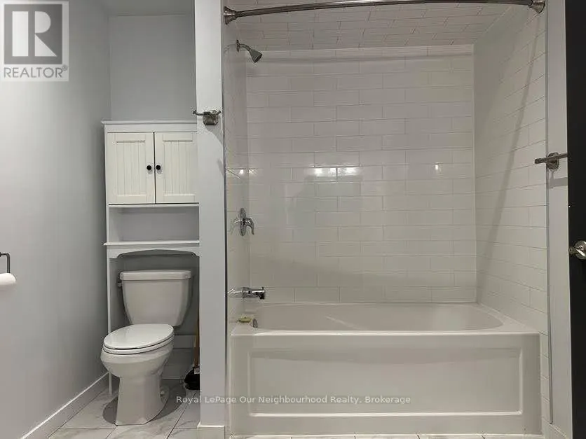 1 - 26 HARTSFIELD DRIVE, #1