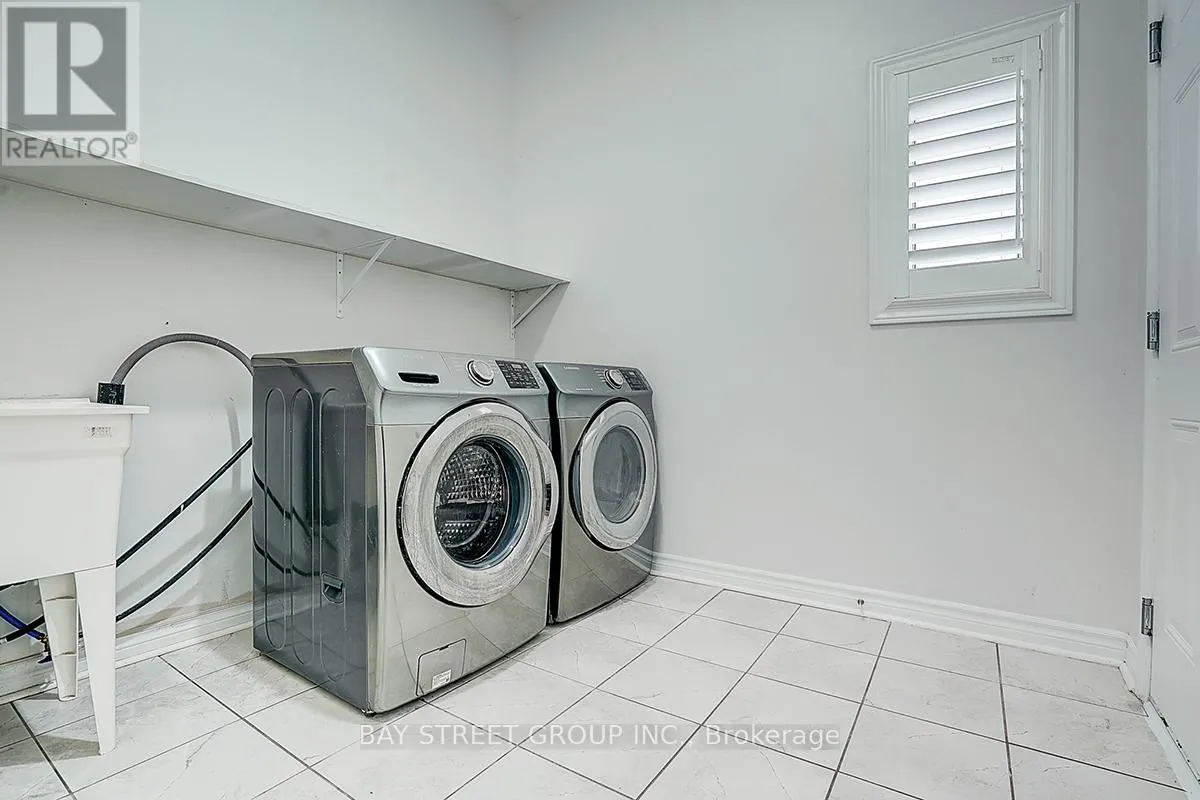 852 WILLIAM LEE AVENUE