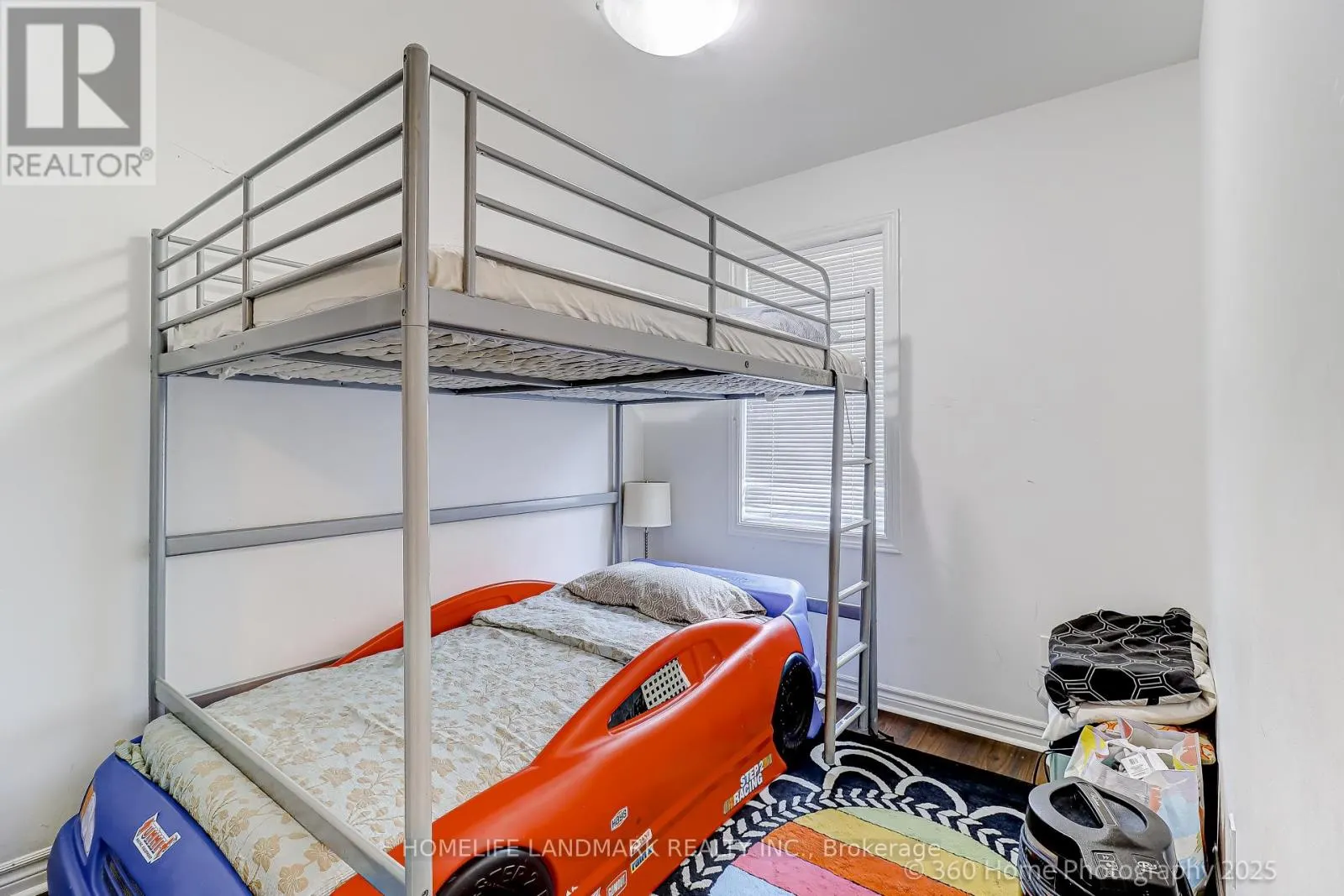 3 - 361 BIRCHMOUNT ROAD