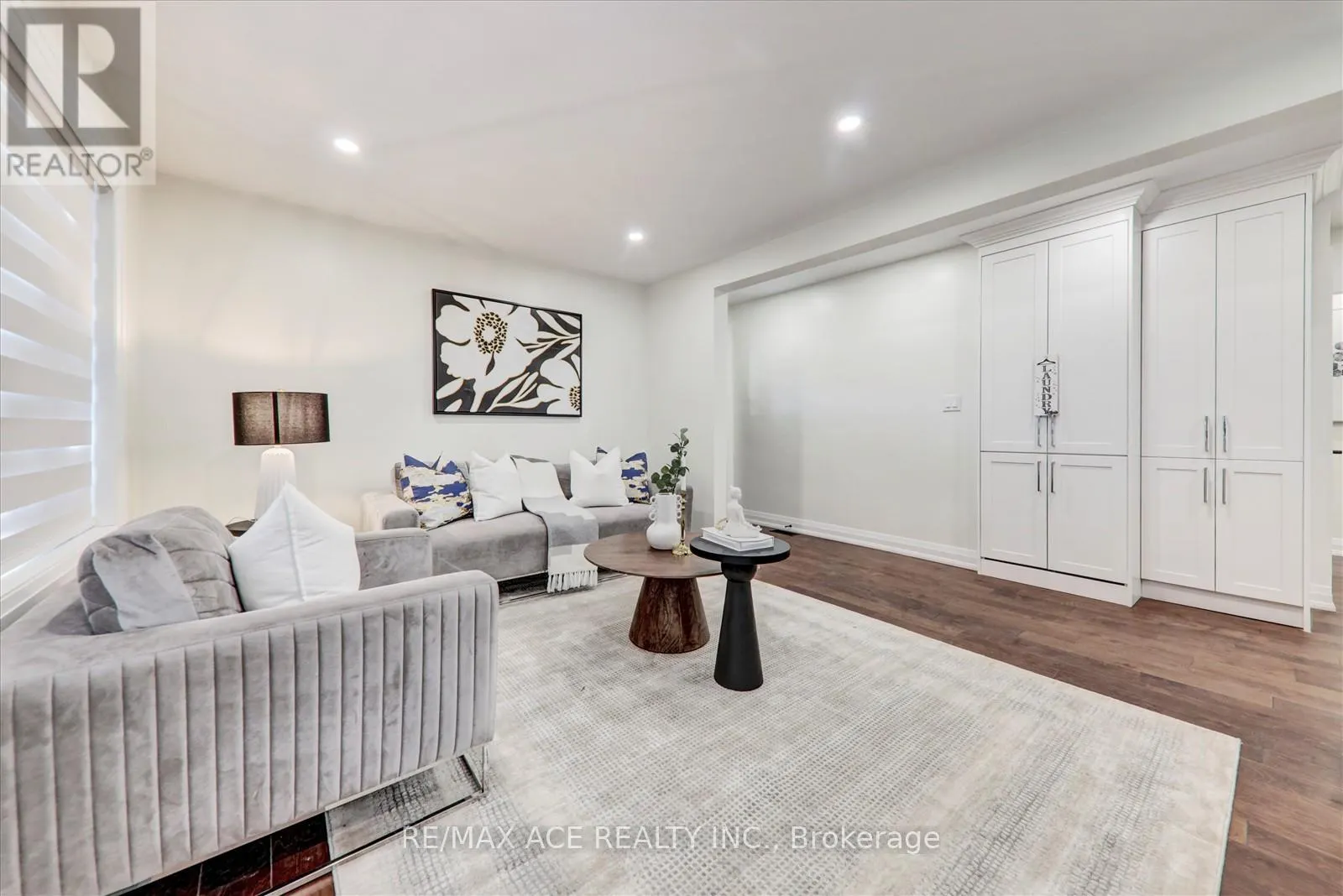 19 BLAKEMANOR BOULEVARD