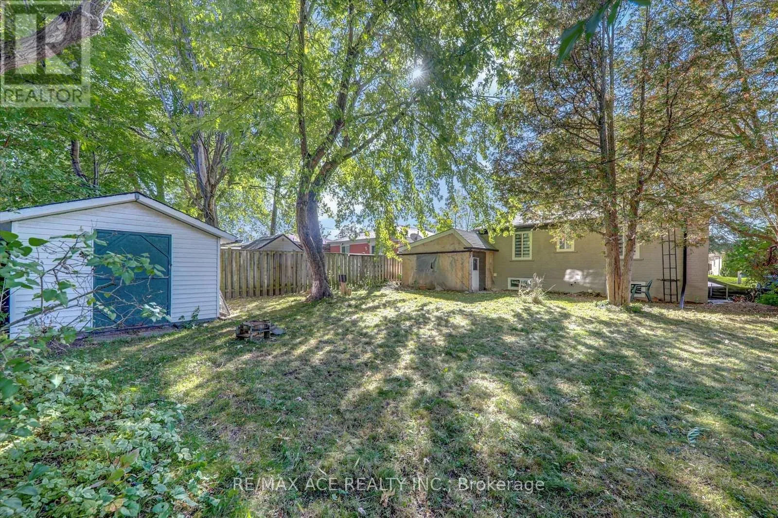 19 BLAKEMANOR BOULEVARD