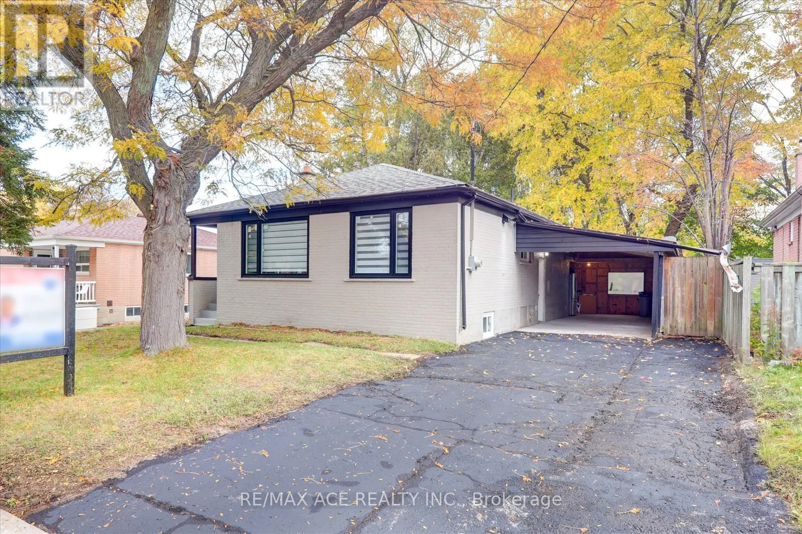 19 BLAKEMANOR BOULEVARD