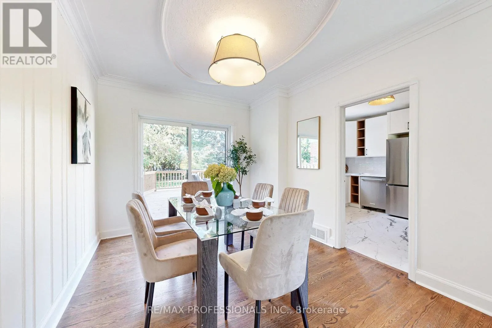 146 PINEGROVE AVENUE