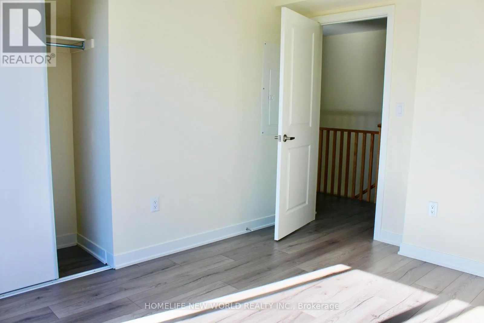 1419 - 1695 DERSAN STREET