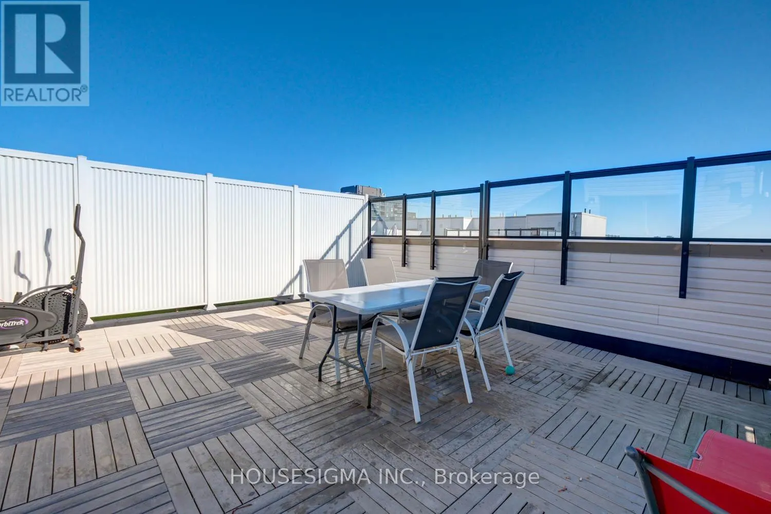 408 - 1460 WHITES ROAD