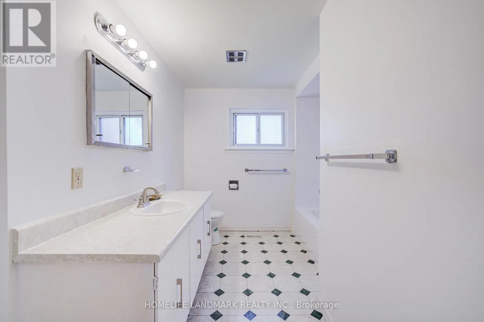 3025 BRIDLETOWNE CIRCLE