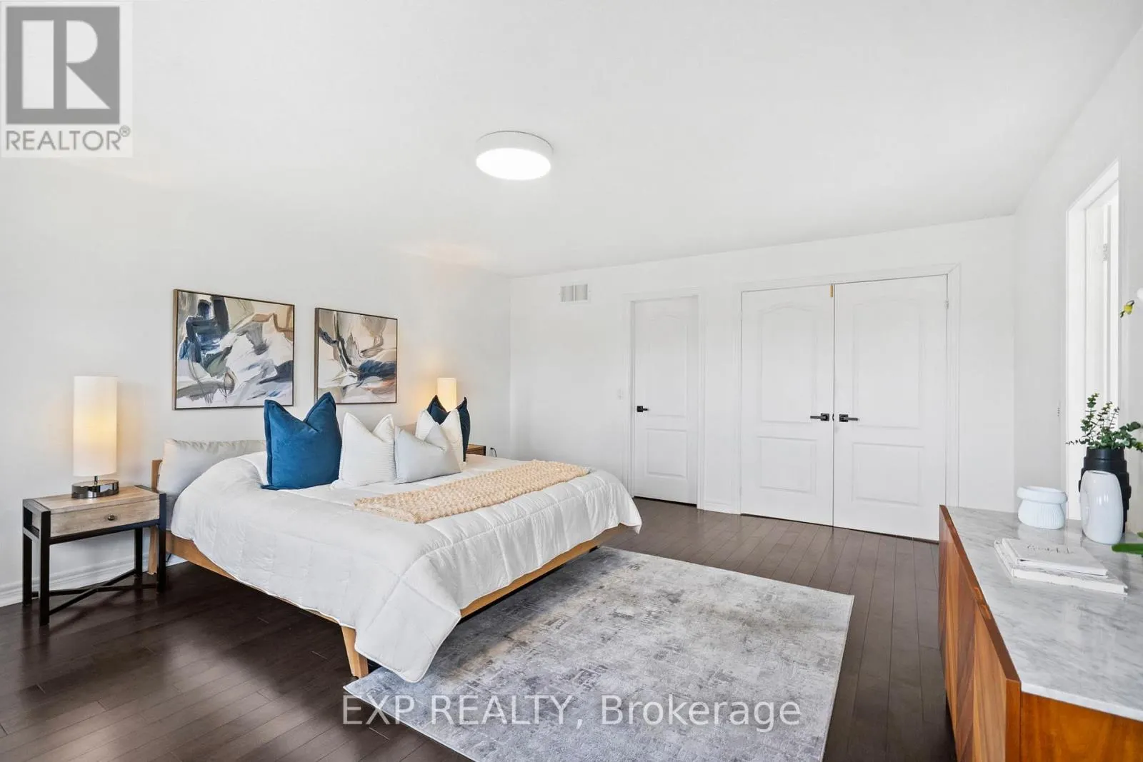 61 TIMBERCREEK COURT