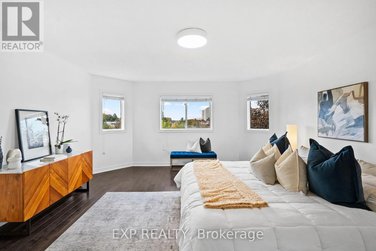 61 TIMBERCREEK COURT