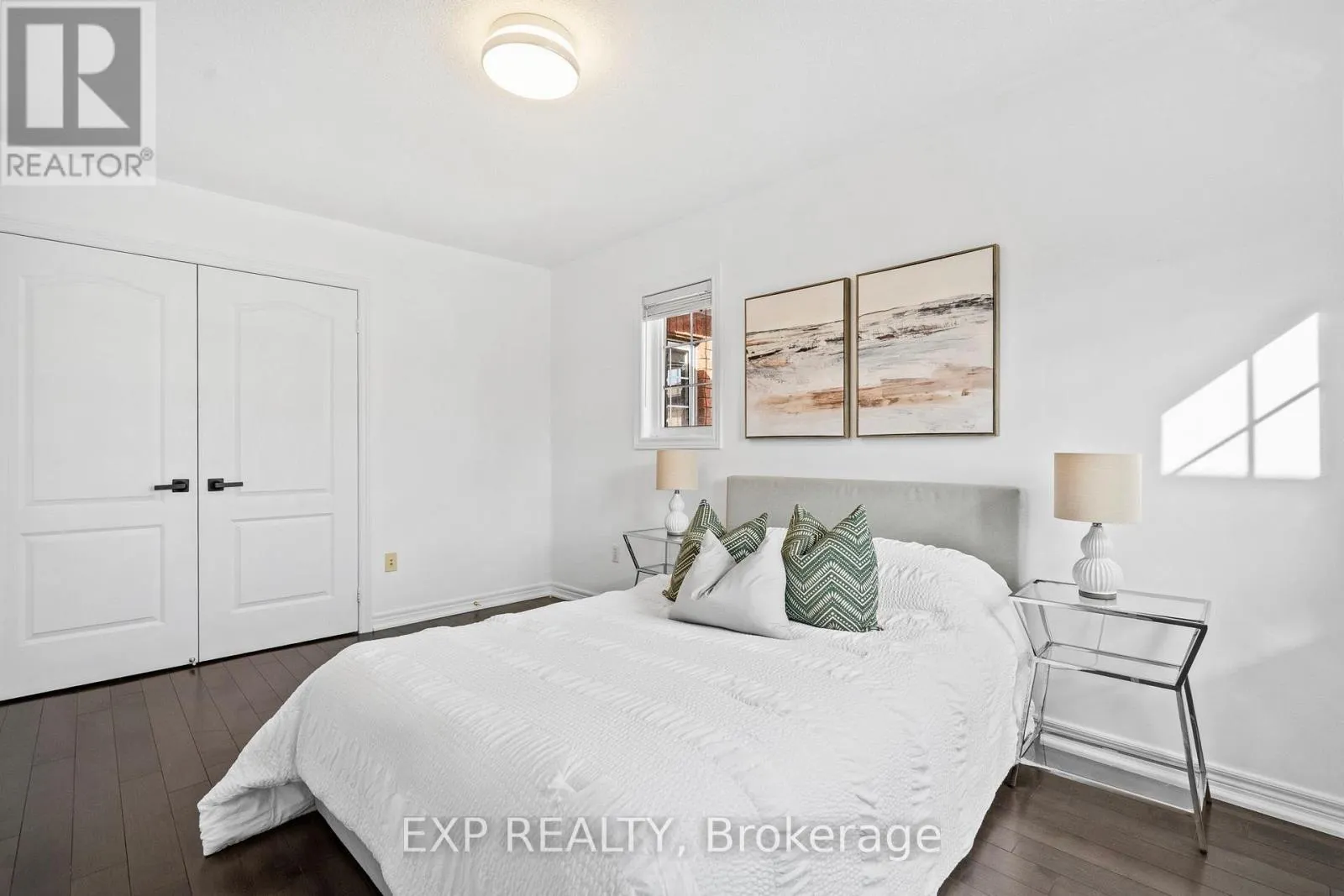 61 TIMBERCREEK COURT