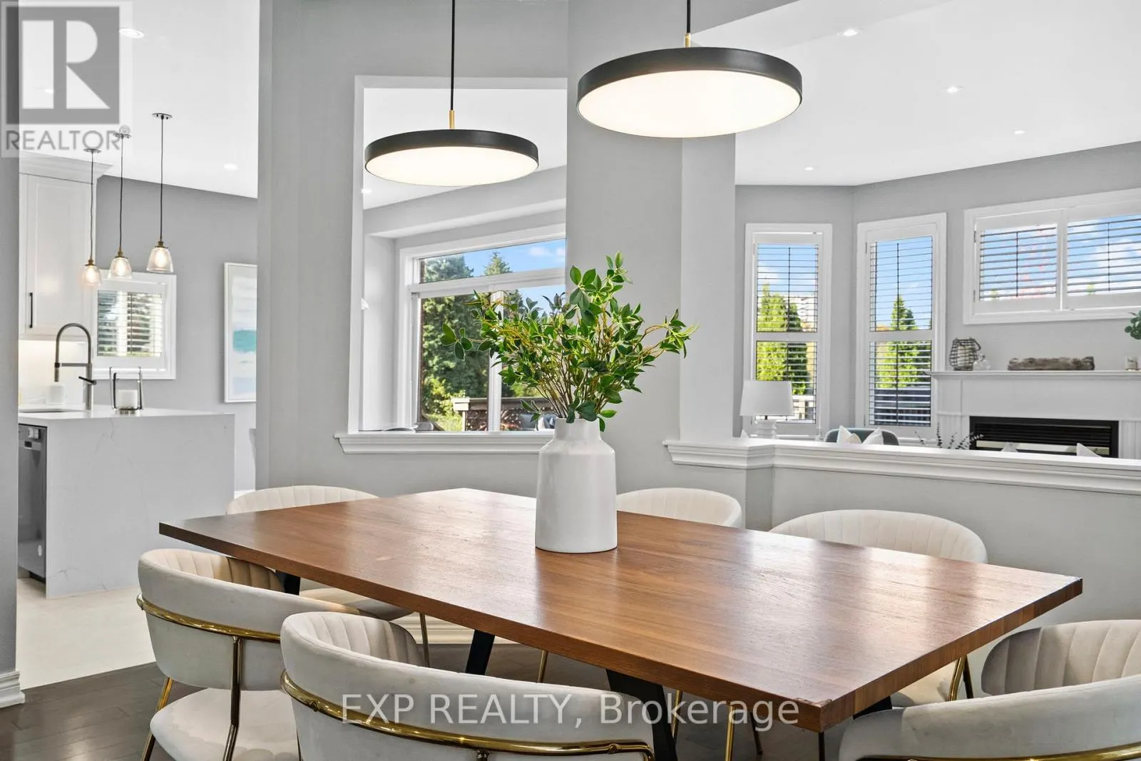 61 TIMBERCREEK COURT