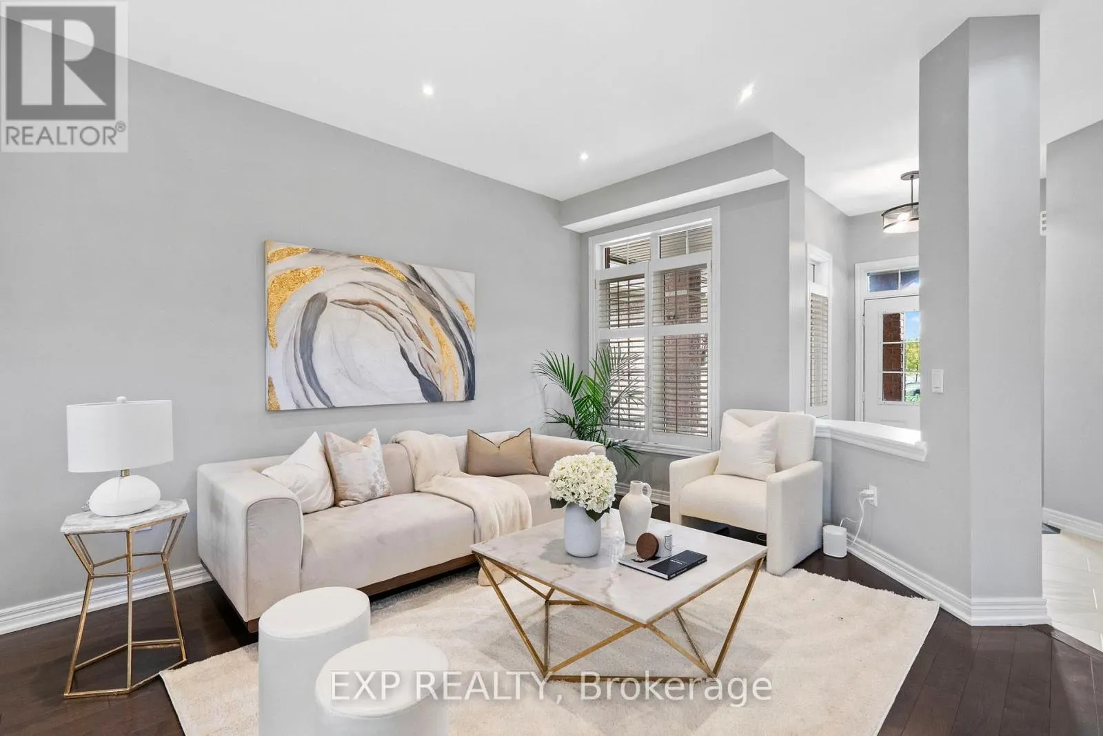 61 TIMBERCREEK COURT