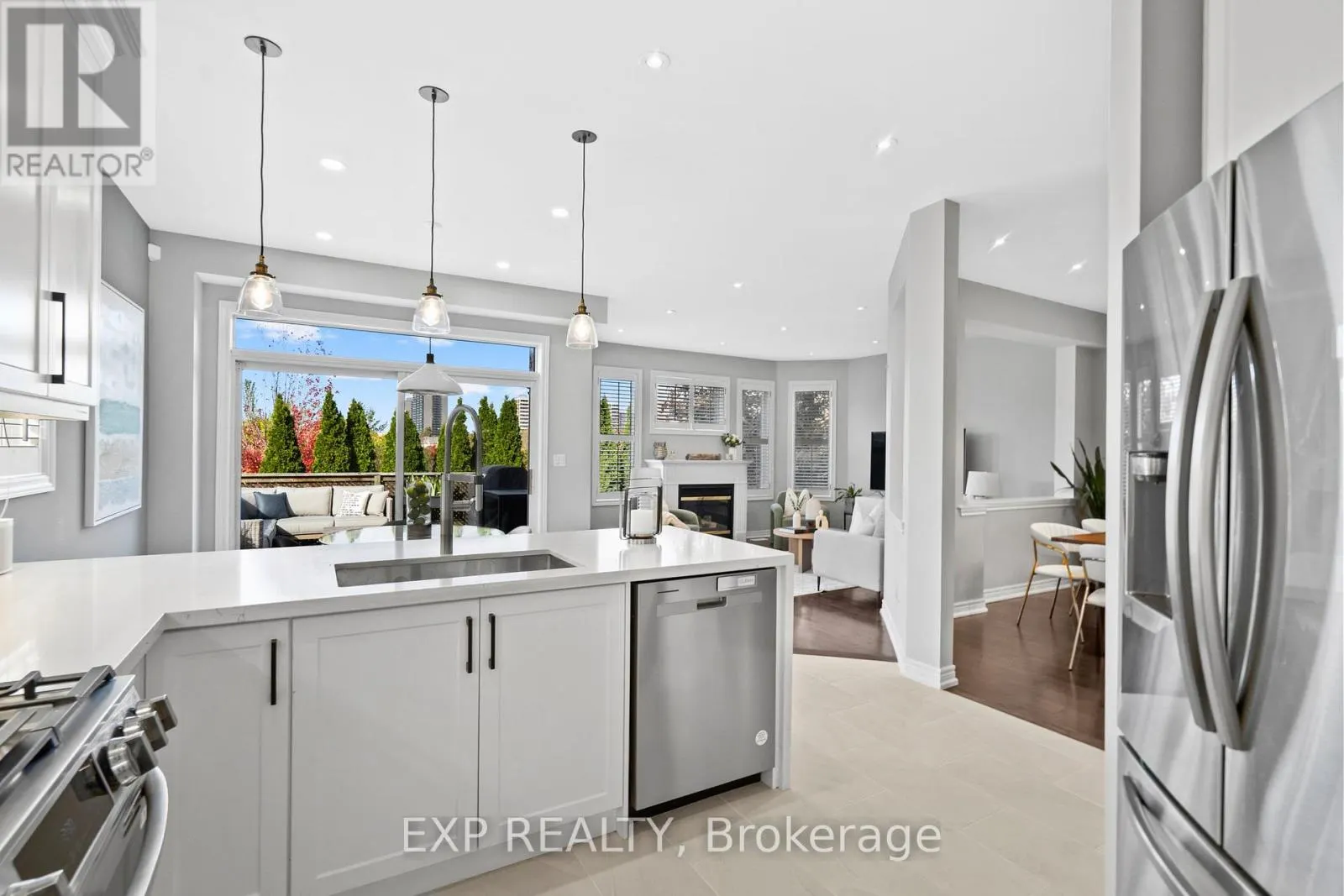 61 TIMBERCREEK COURT