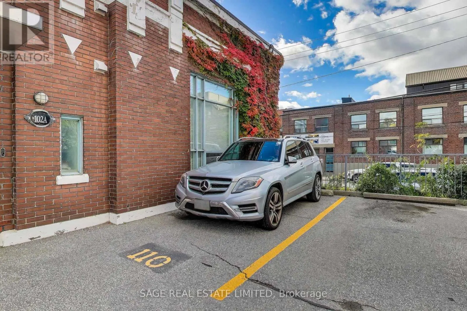 102A - 245 CARLAW AVENUE