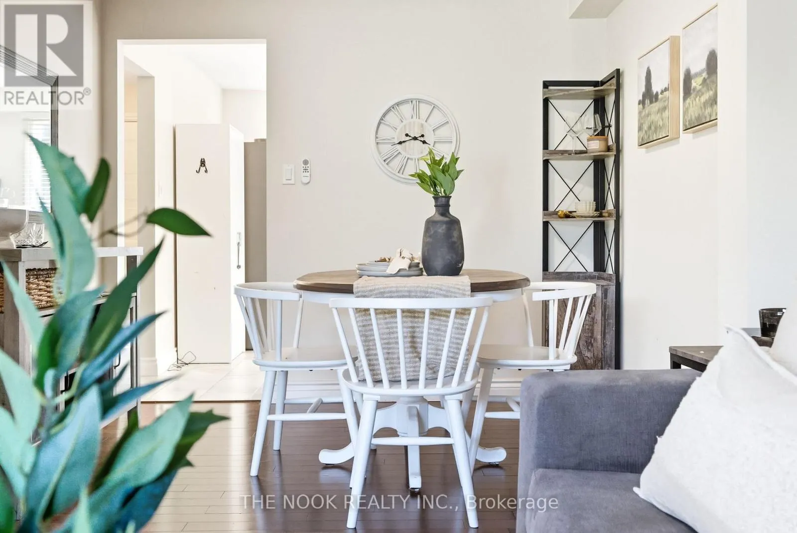 441 CHARRINGTON AVENUE