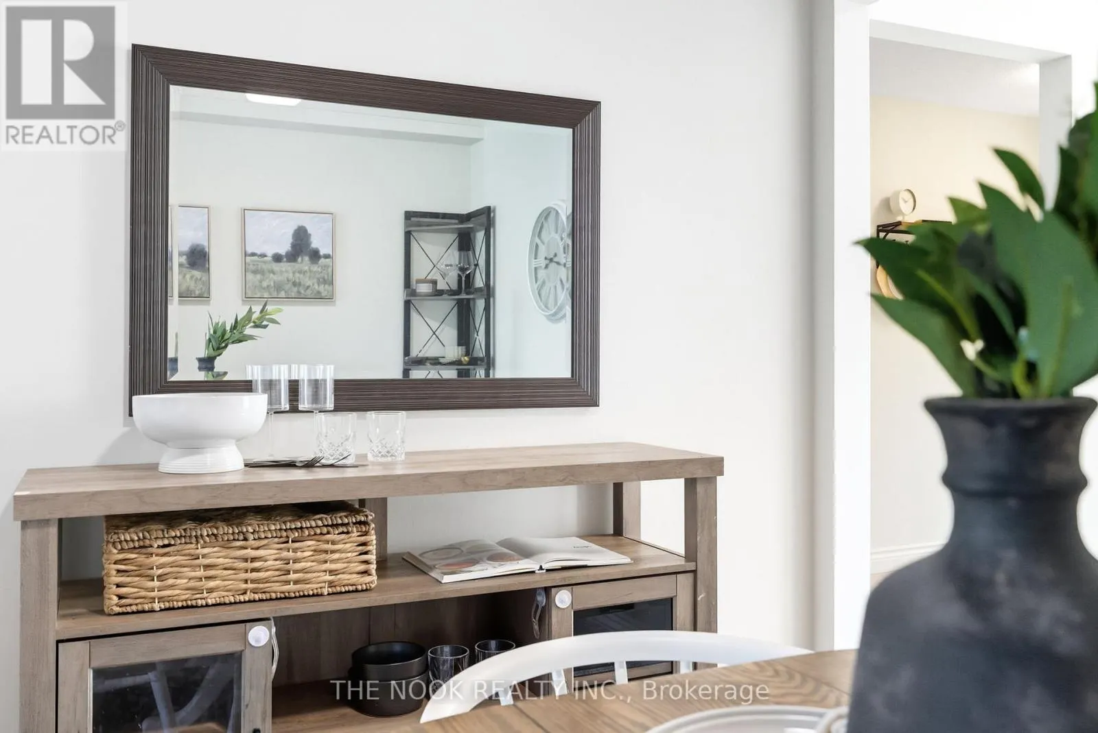 441 CHARRINGTON AVENUE