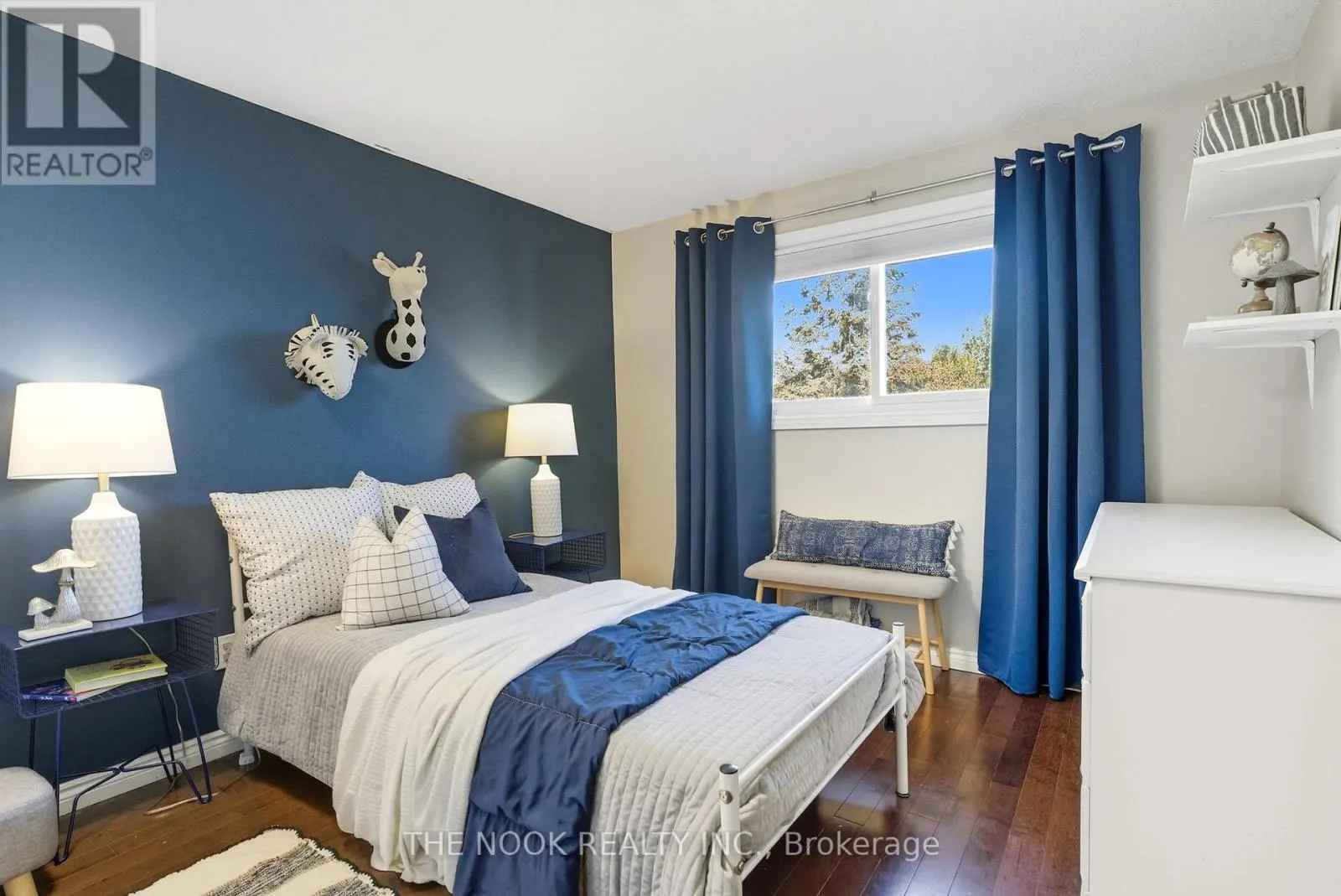 441 CHARRINGTON AVENUE