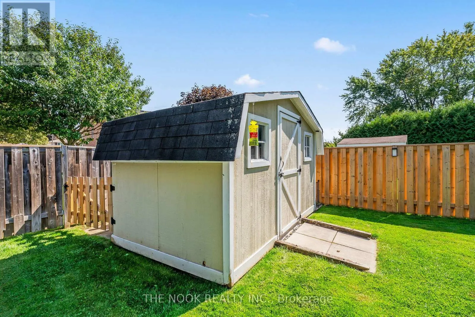 441 CHARRINGTON AVENUE