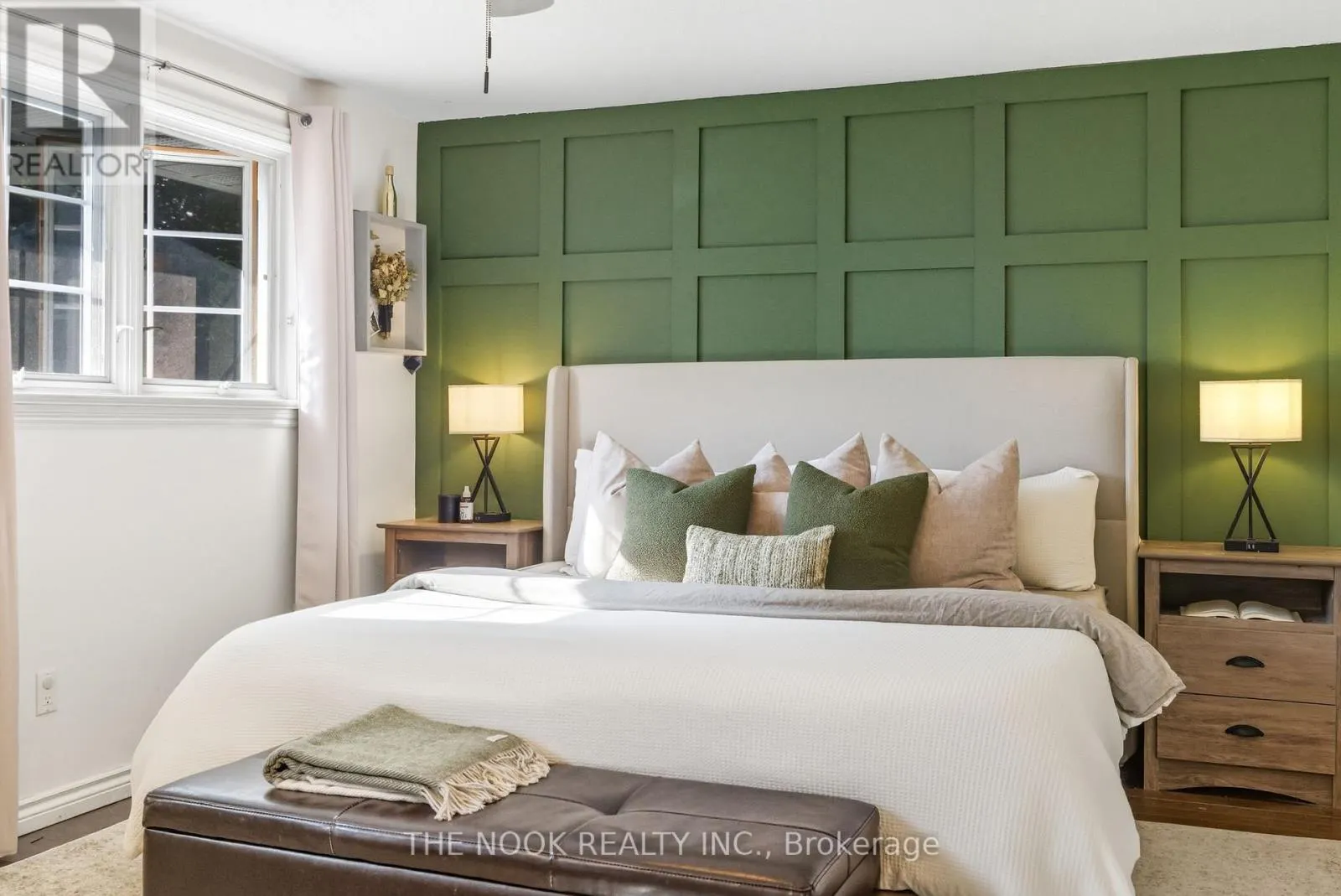 441 CHARRINGTON AVENUE