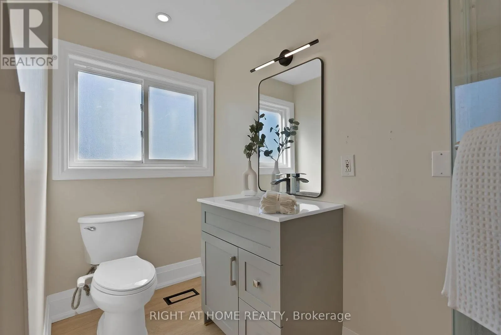 9495 BALDWIN STREET N