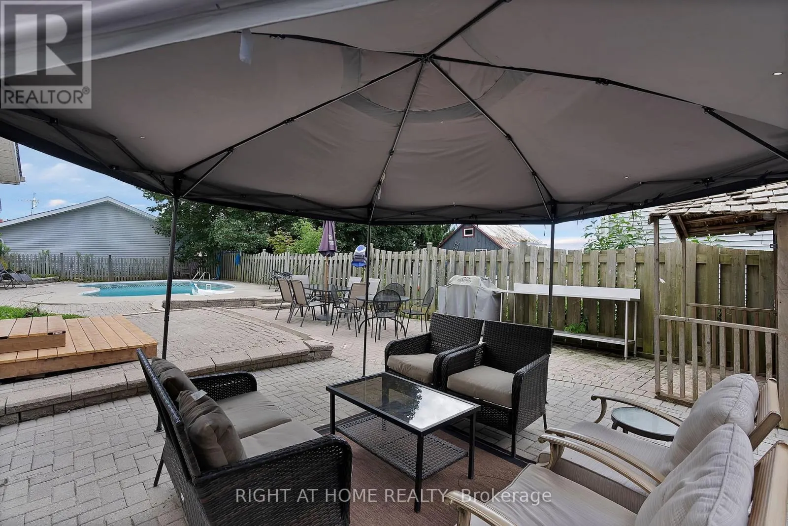 9495 BALDWIN STREET N