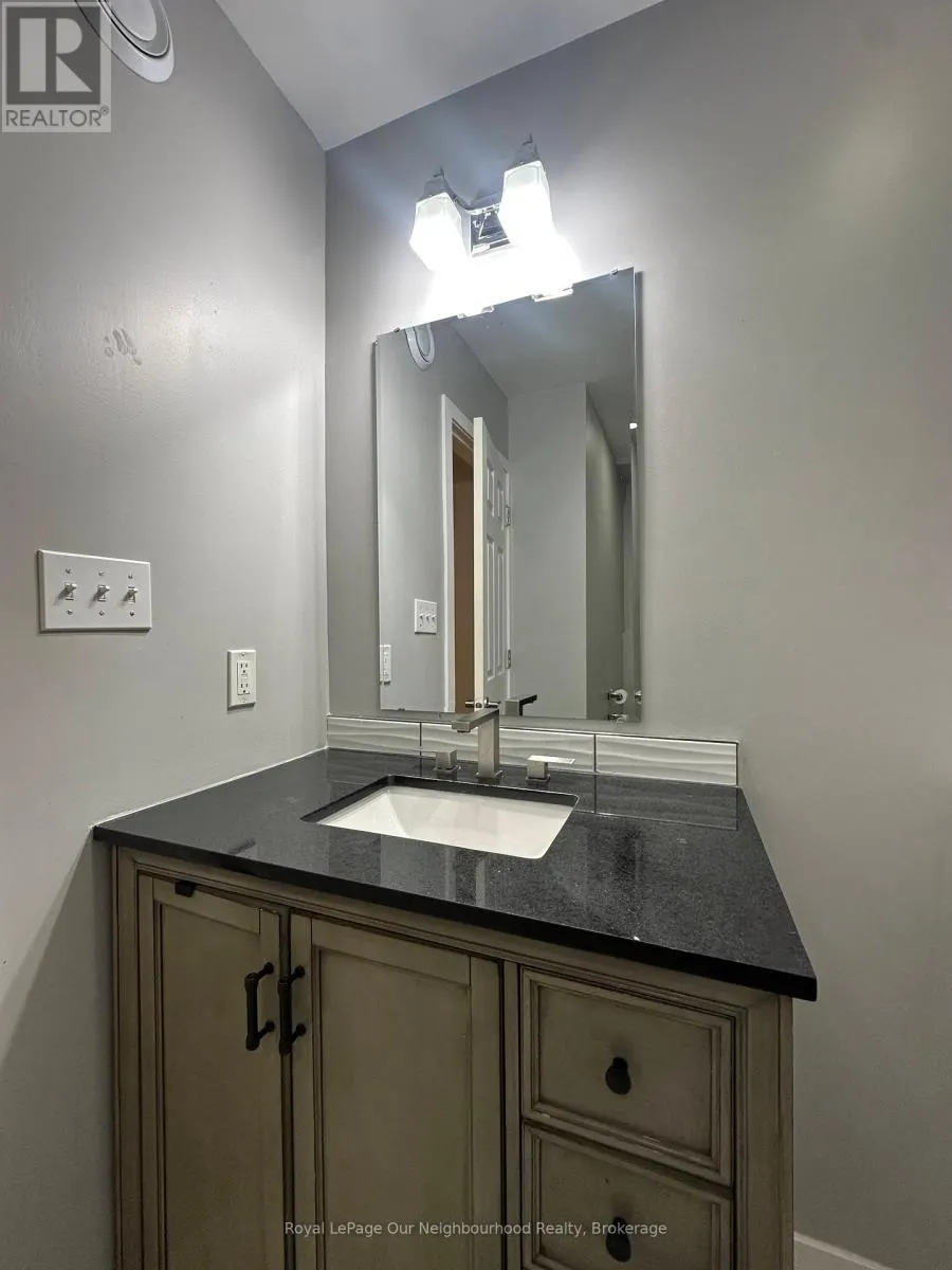 2 - 26 HARTSFIELD DRIVE, #2