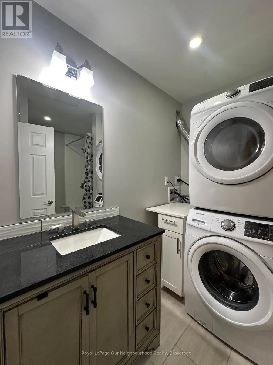 2 - 26 HARTSFIELD DRIVE, #2