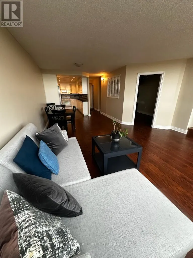 1211 - 121 LING ROAD