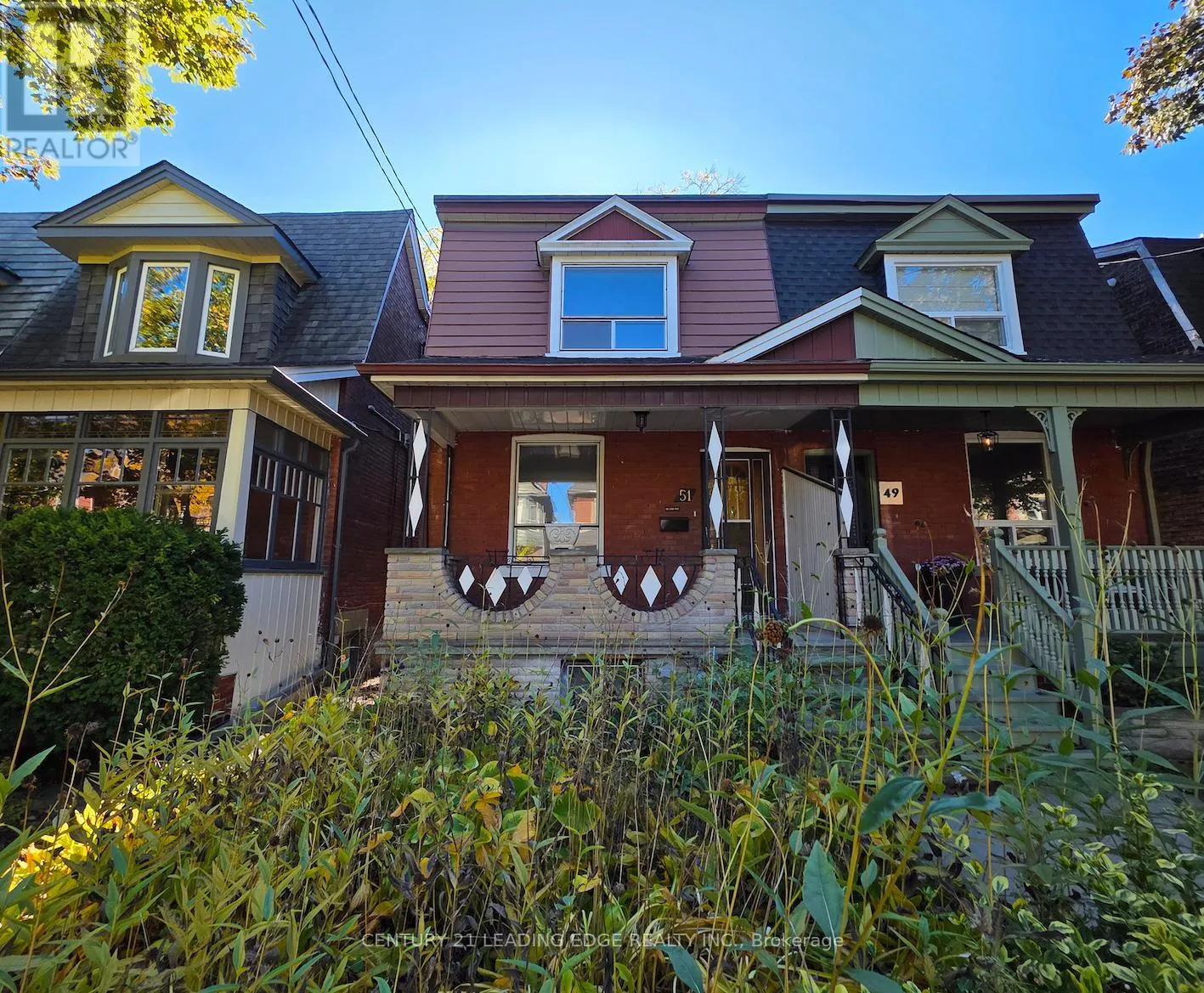 MAIN - 51 DEARBOURNE AVENUE