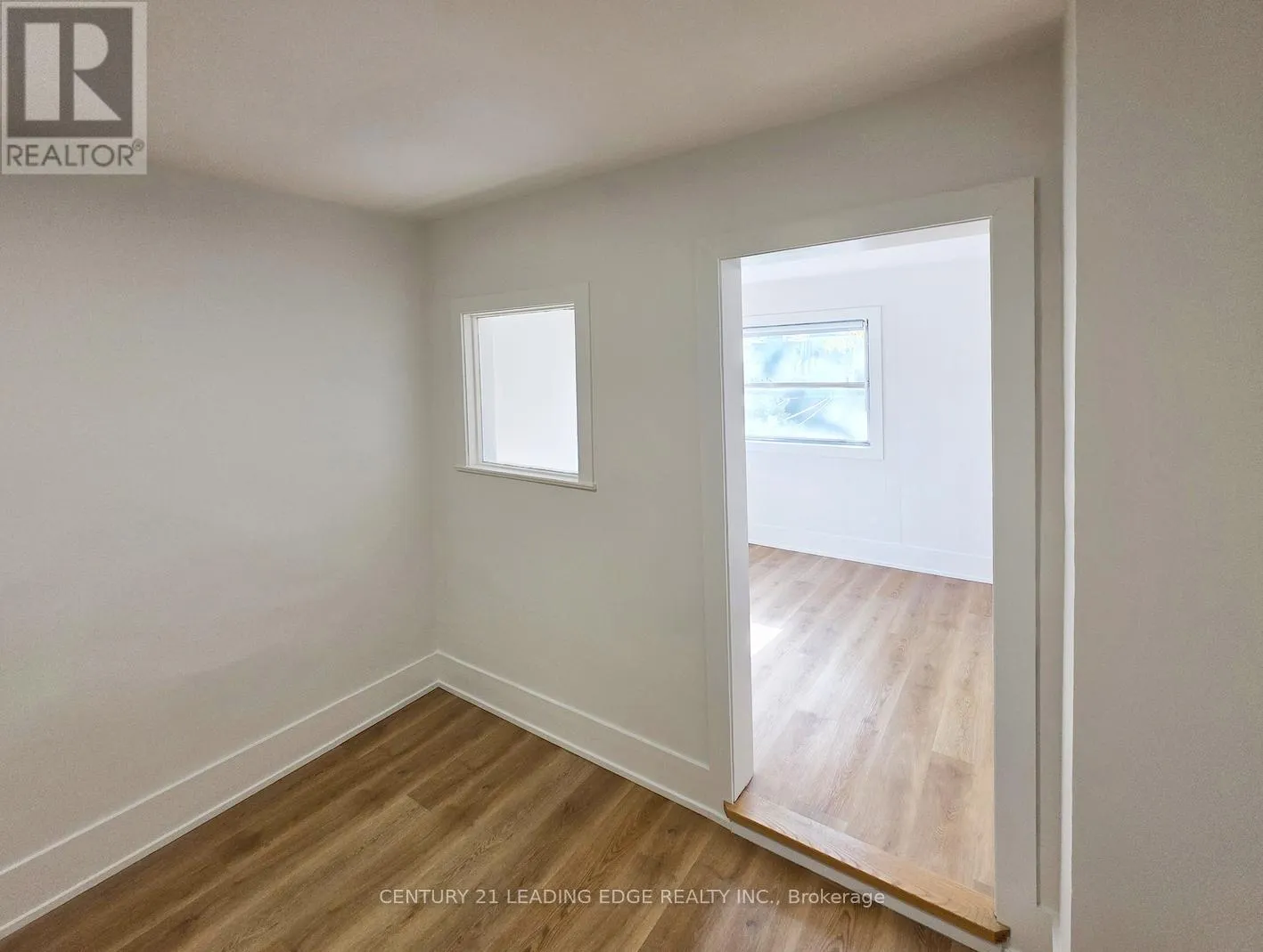 MAIN - 51 DEARBOURNE AVENUE