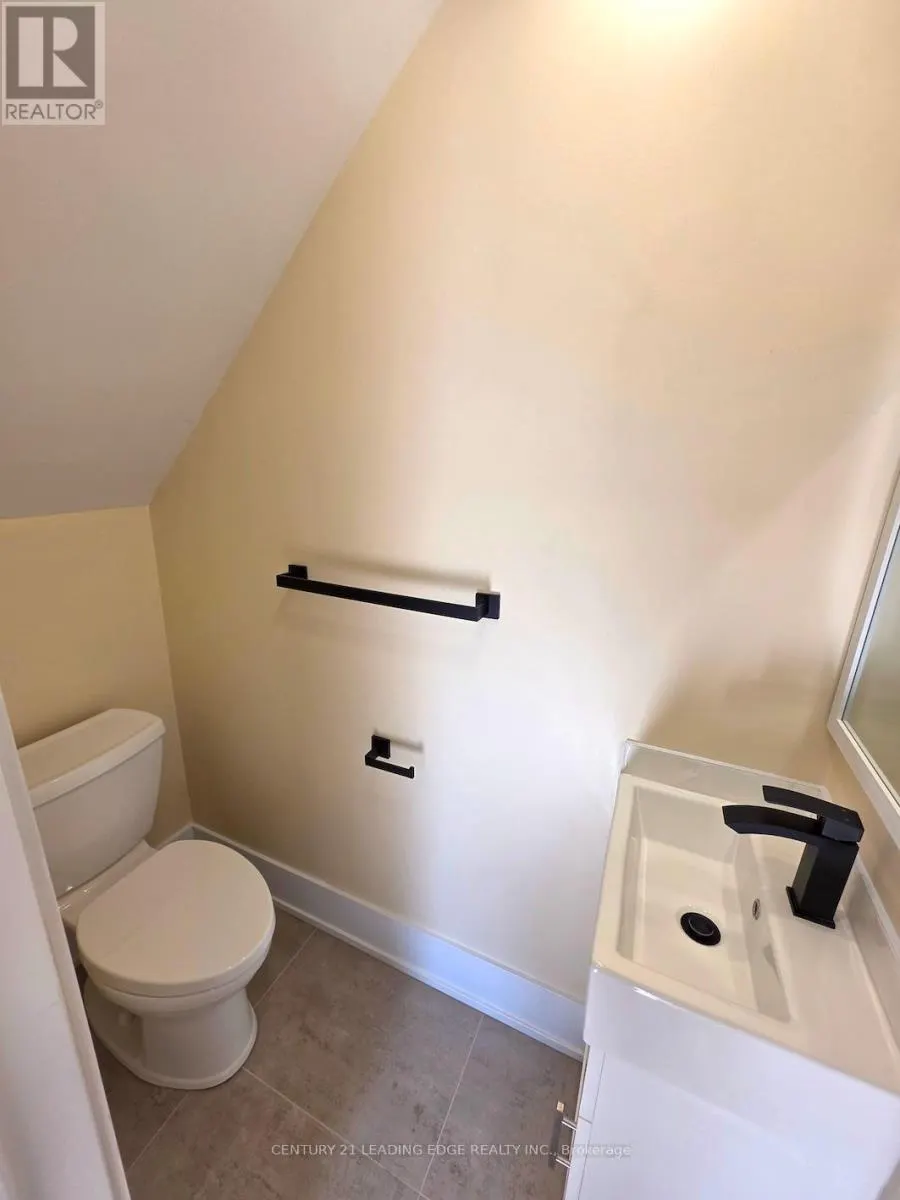 MAIN - 51 DEARBOURNE AVENUE