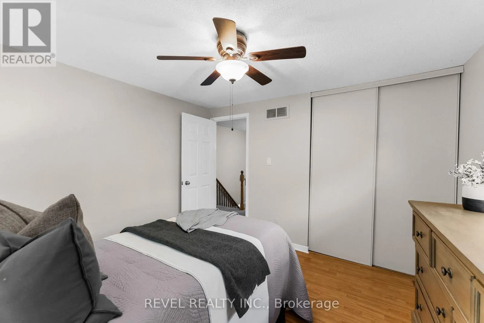 330 REGAL BRIAR STREET