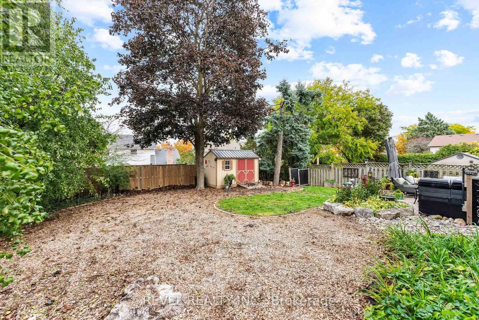 330 REGAL BRIAR STREET