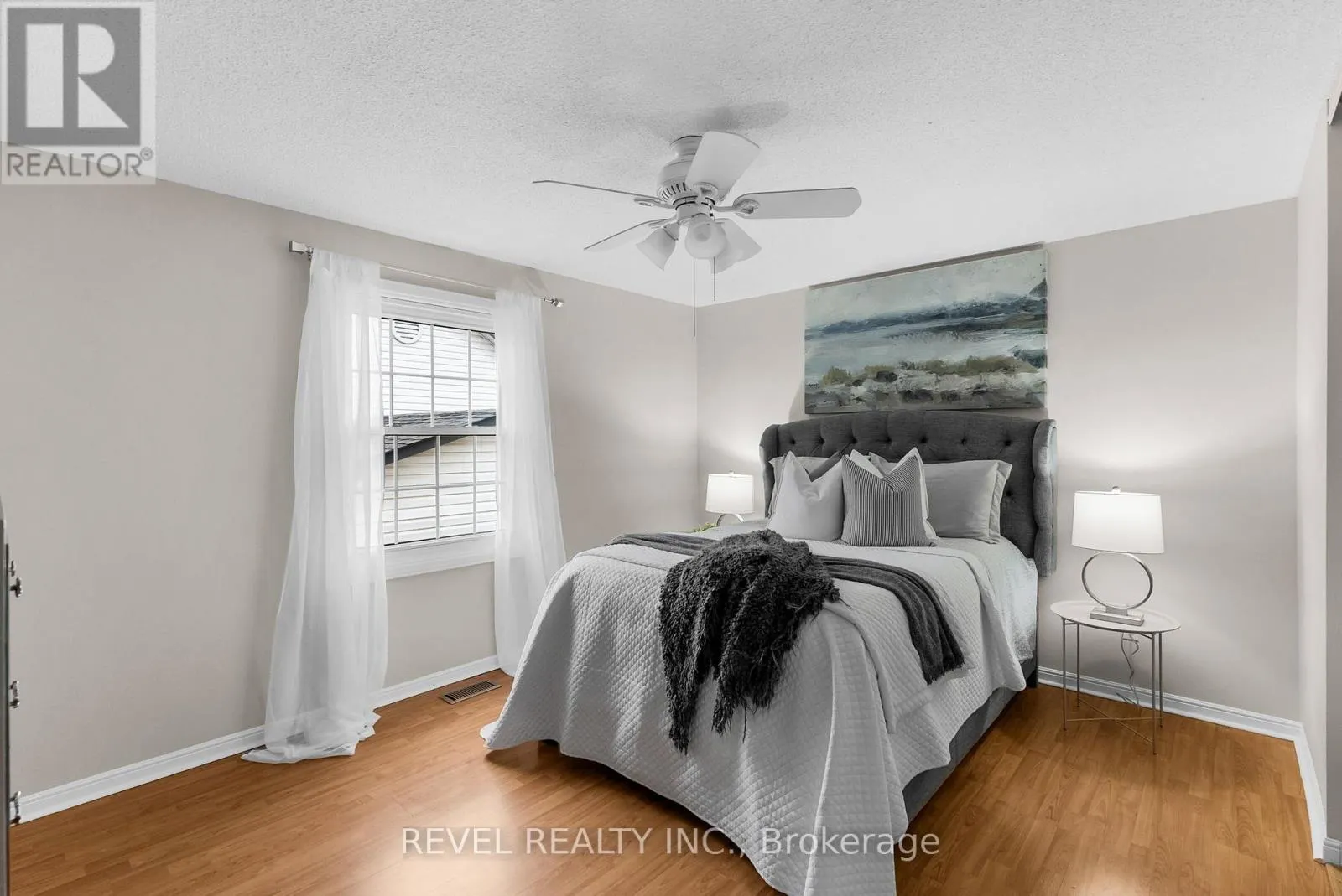 330 REGAL BRIAR STREET