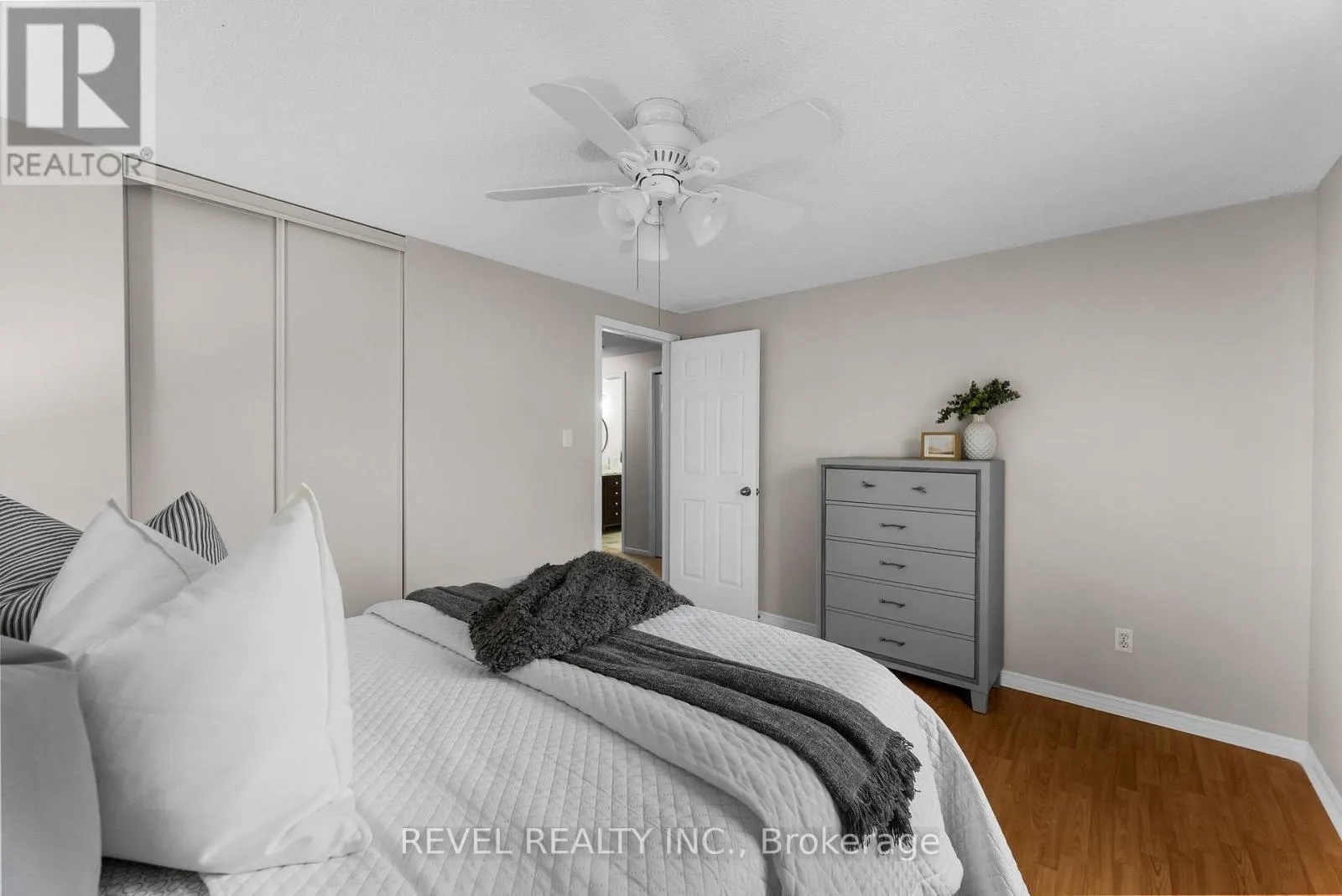 330 REGAL BRIAR STREET