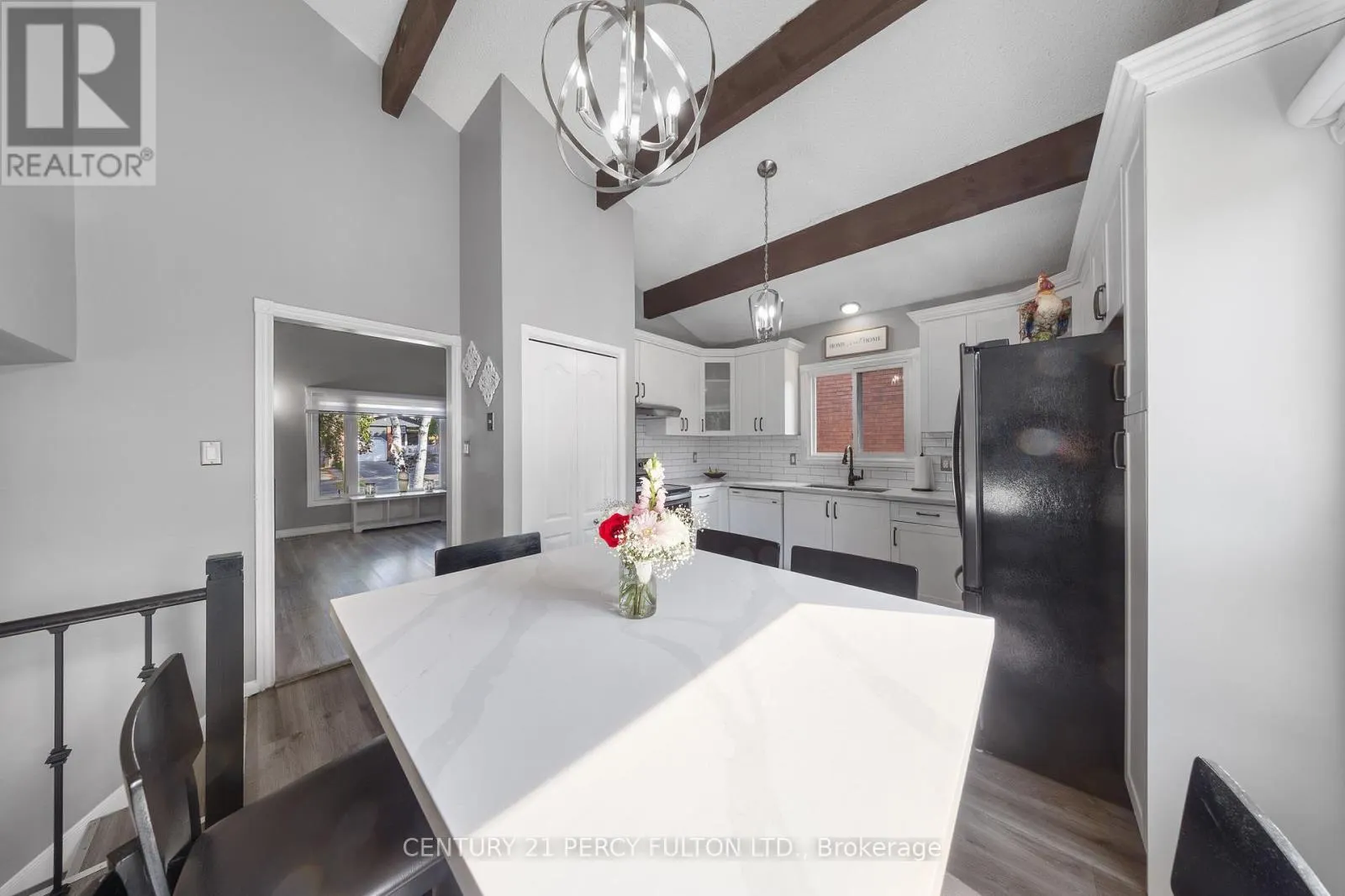 807 JACQUELINE AVENUE