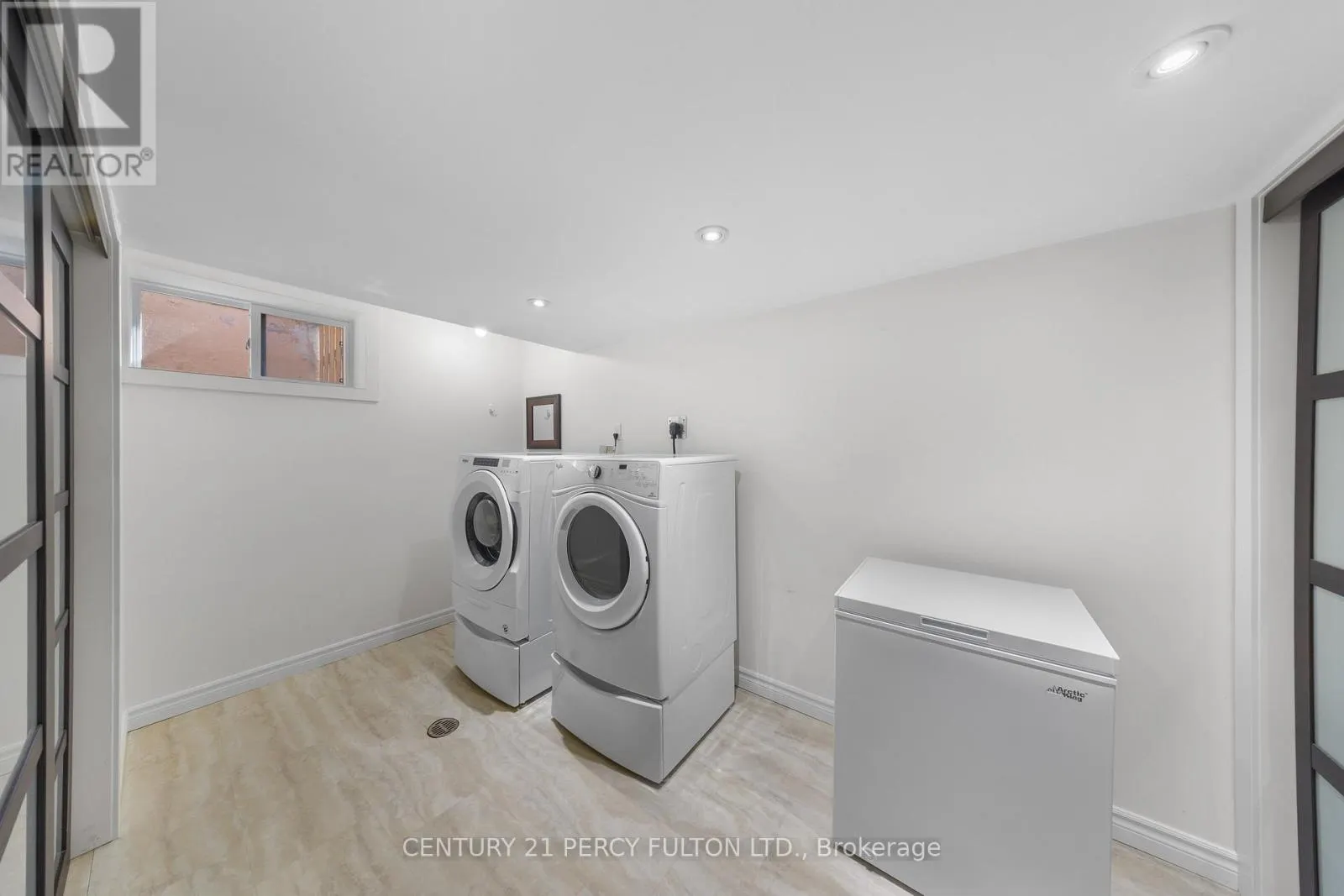 807 JACQUELINE AVENUE