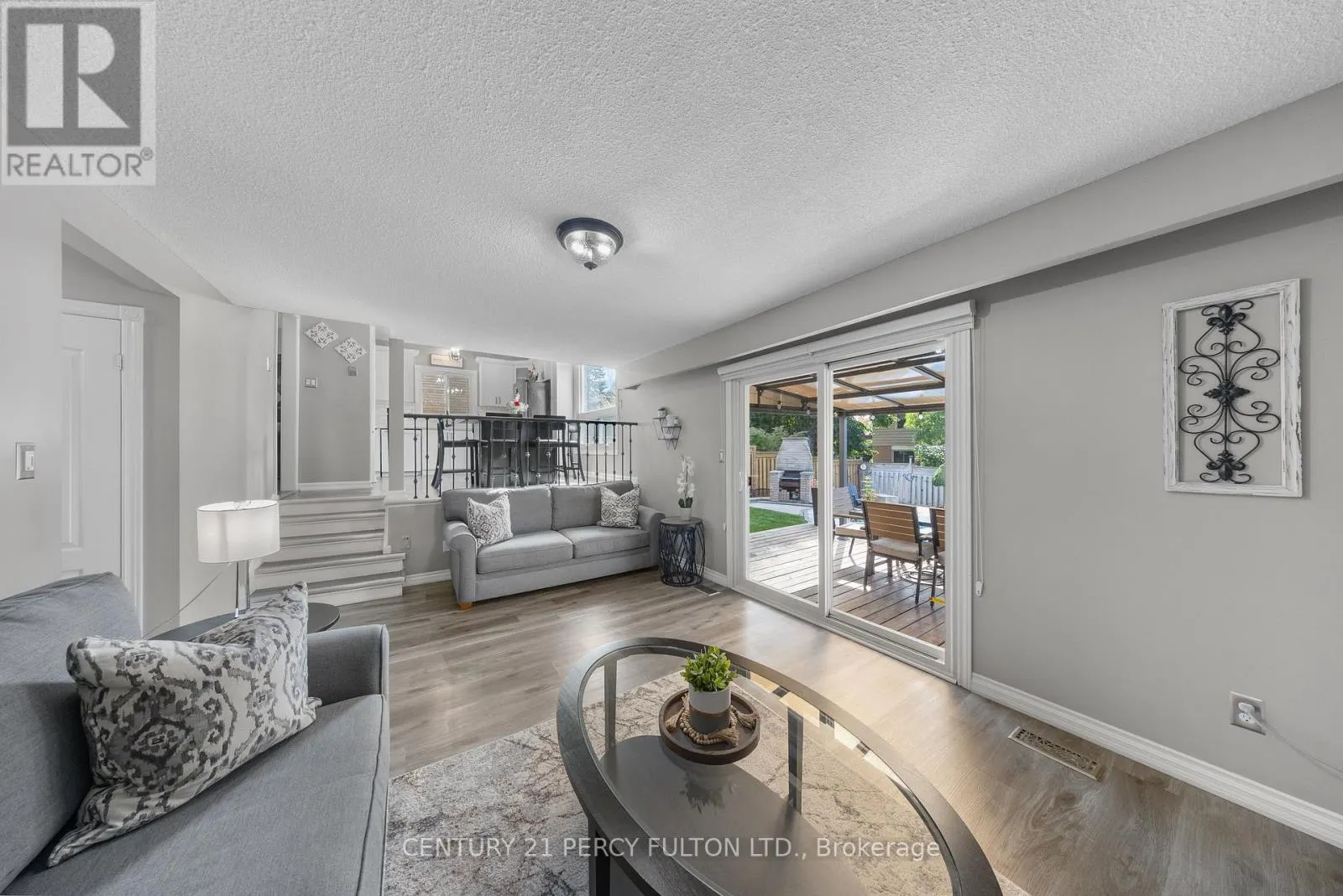 807 JACQUELINE AVENUE