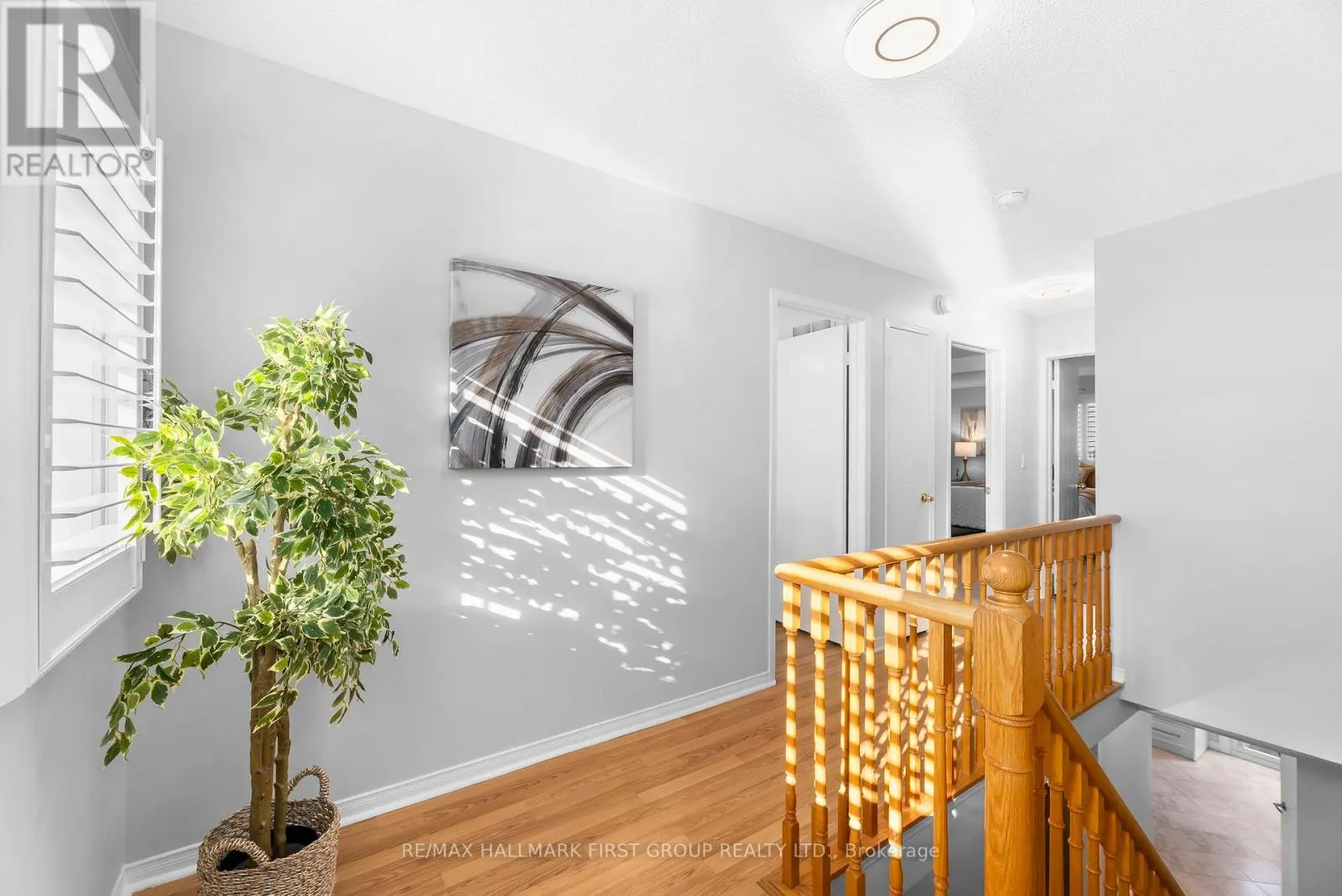 122 THICKET CRESCENT