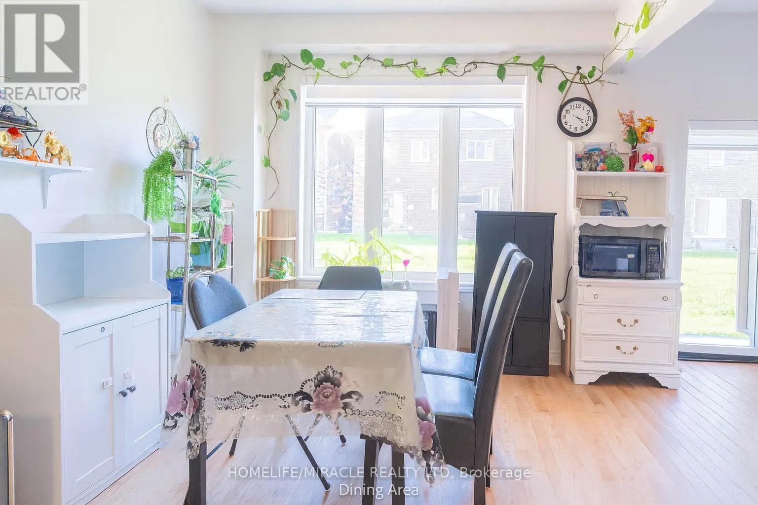 1185 KETTERING DRIVE