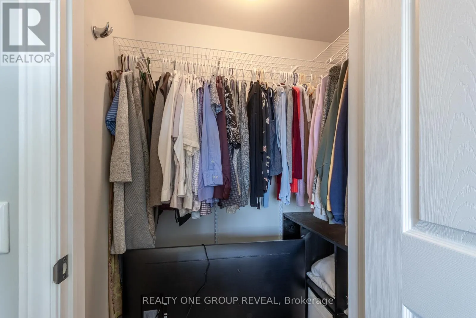 417 - 290 LIBERTY STREET N