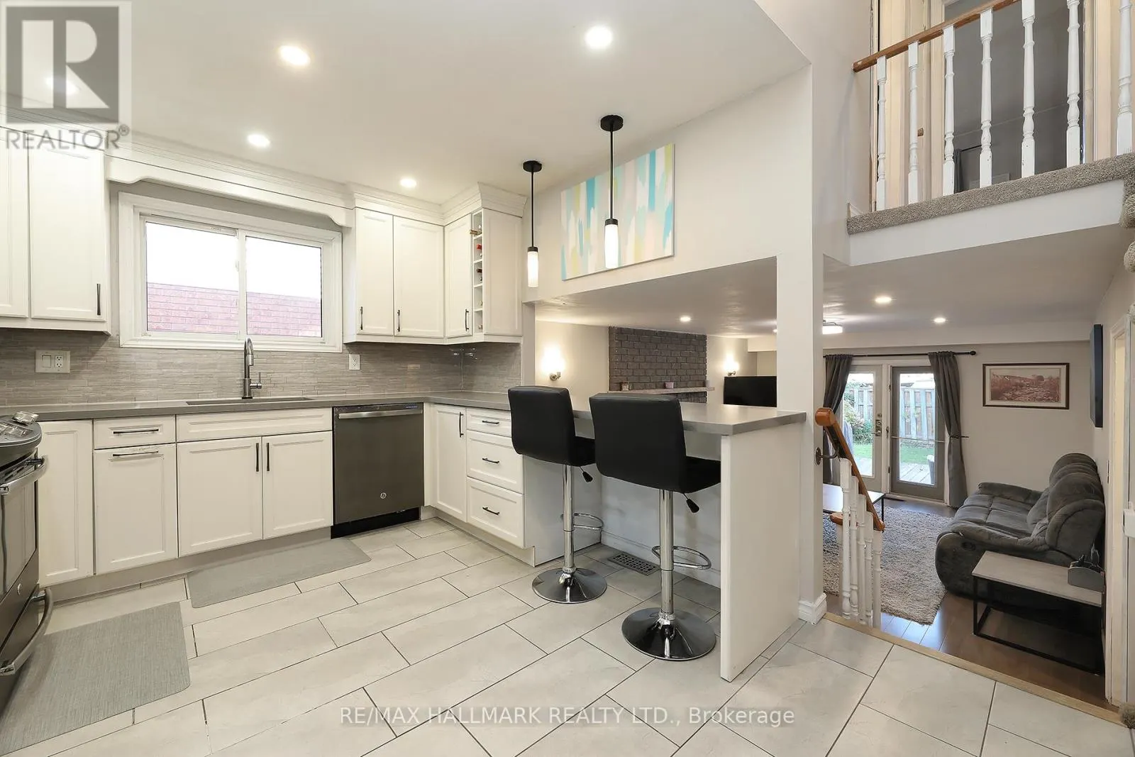 944 WILLIAM BOOTH CRESCENT