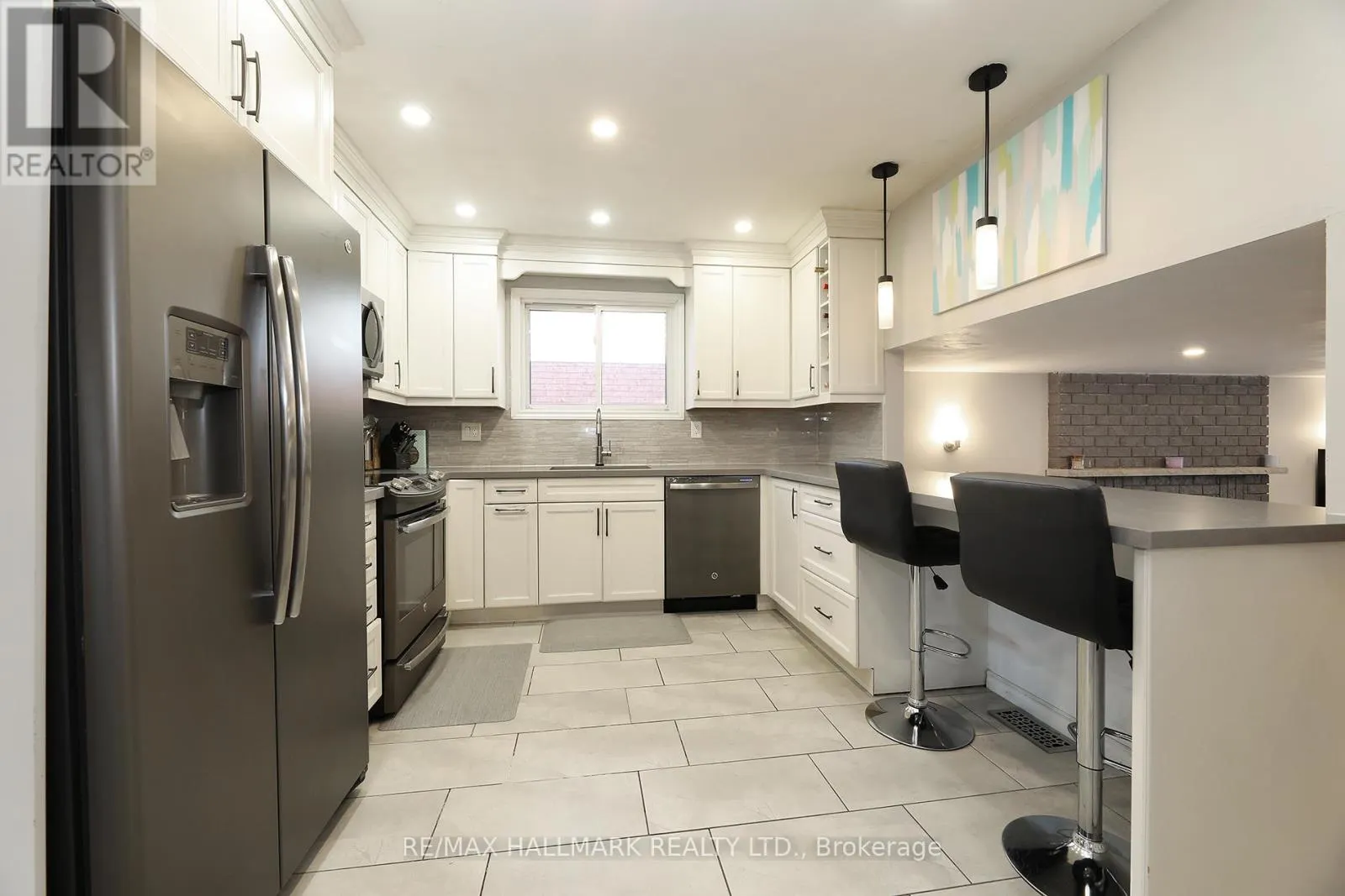 944 WILLIAM BOOTH CRESCENT