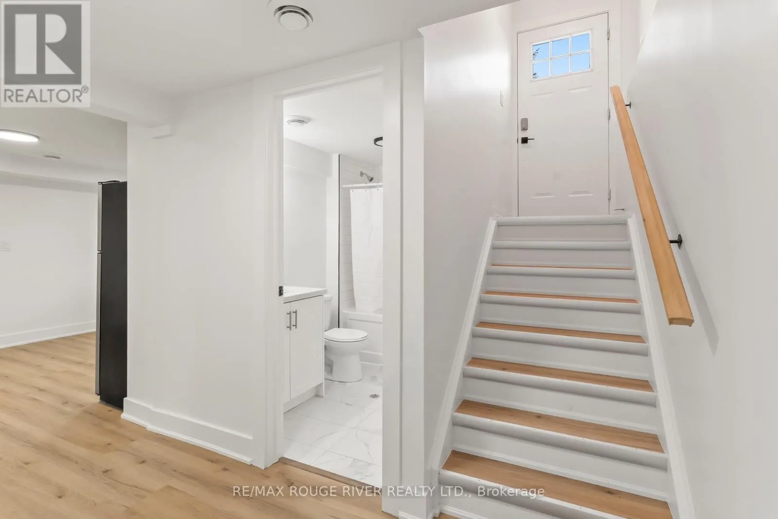 745 GLENGROVE STREET