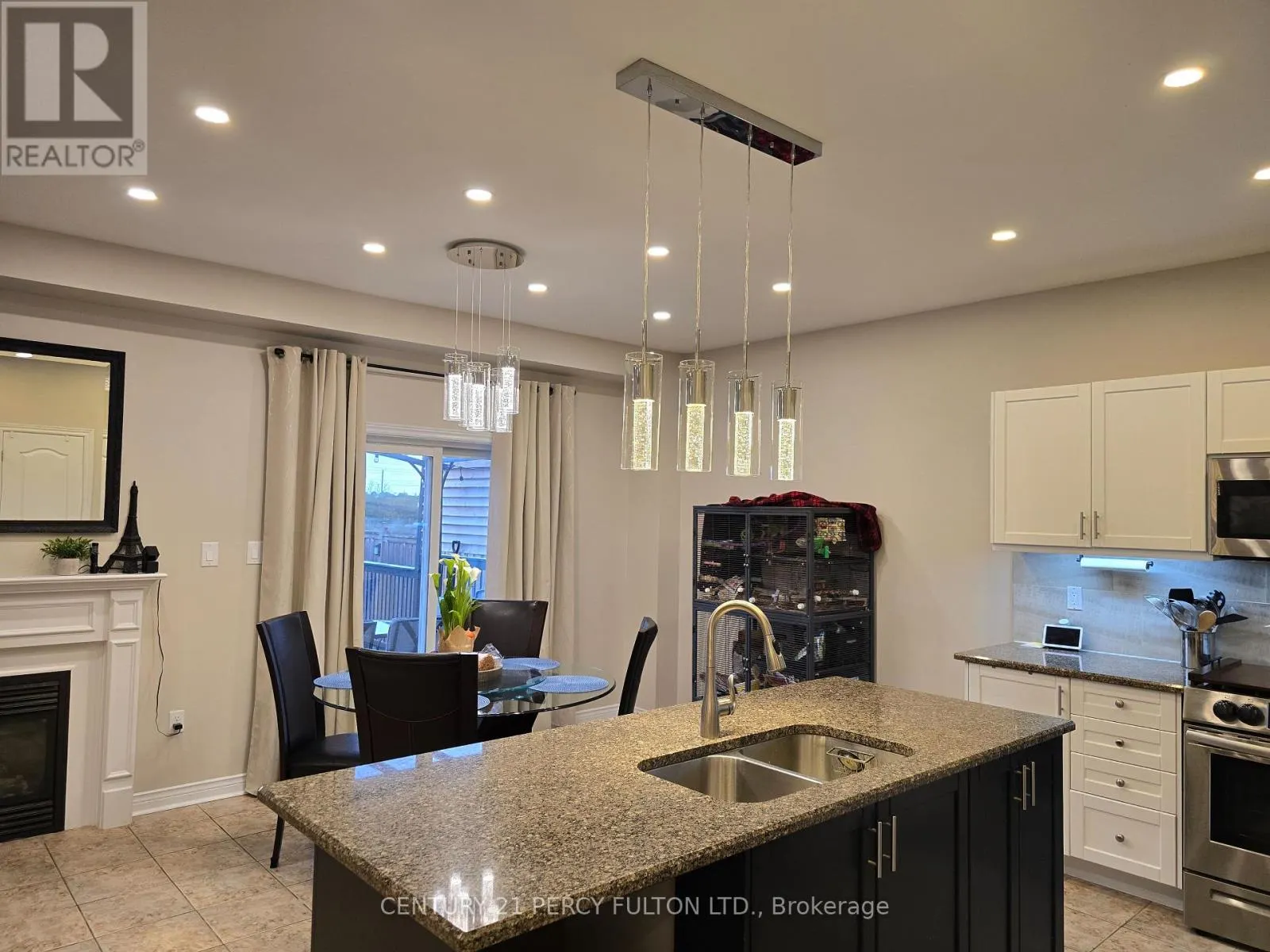 1979 RIVERTON STREET