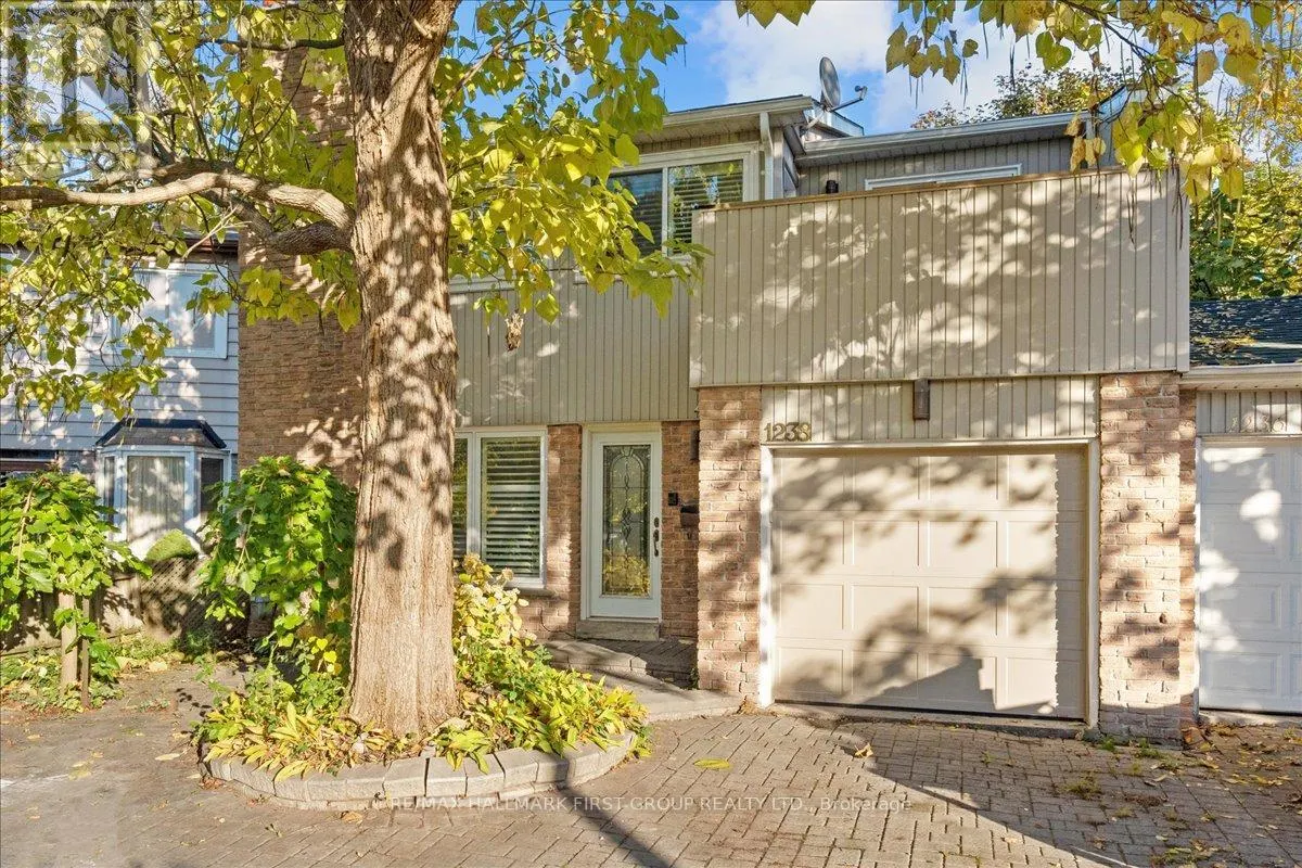 1238 CHARLOTTE CIRCLE