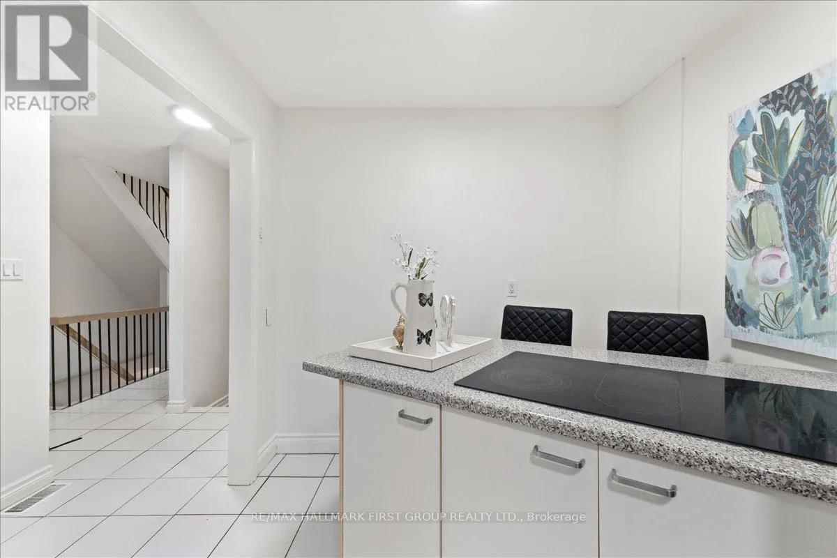 1238 CHARLOTTE CIRCLE