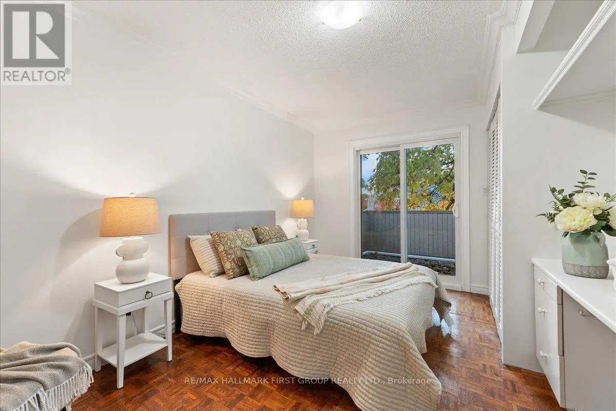 1238 CHARLOTTE CIRCLE