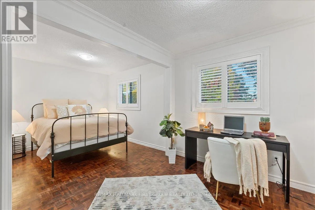 1238 CHARLOTTE CIRCLE